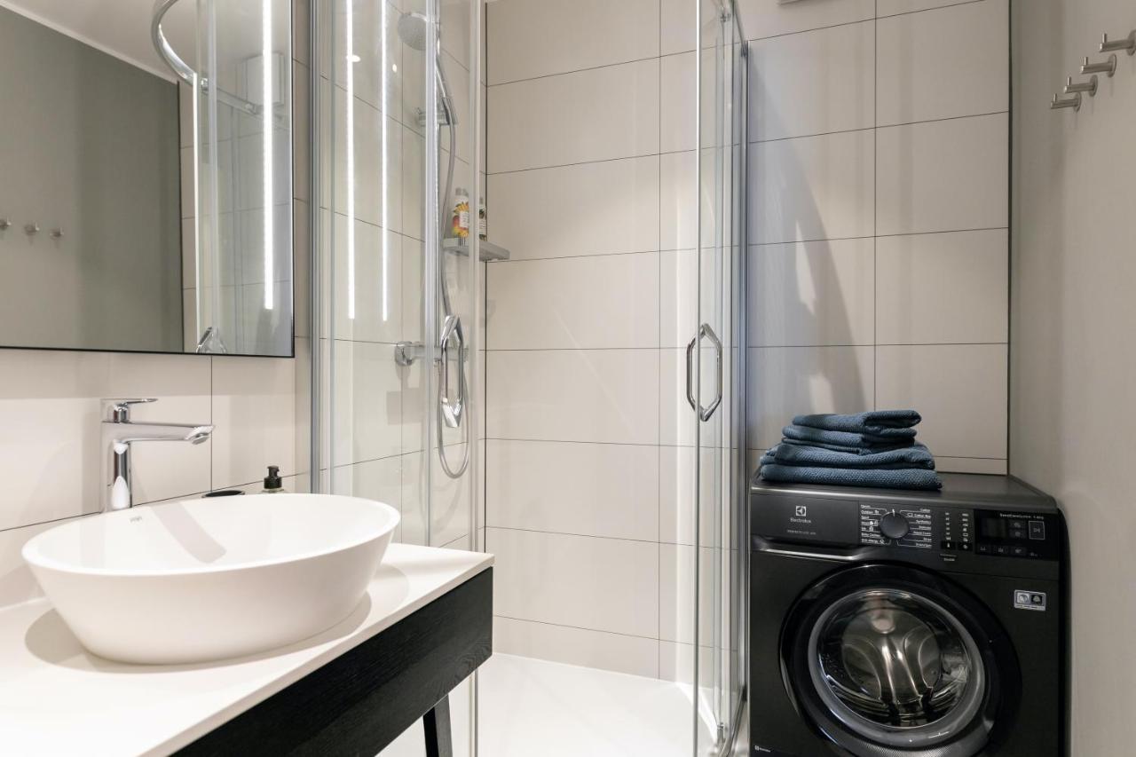 Brand New, Family-Friendly With A Great Location - Moon Apartment Вентспилс Экстерьер фото