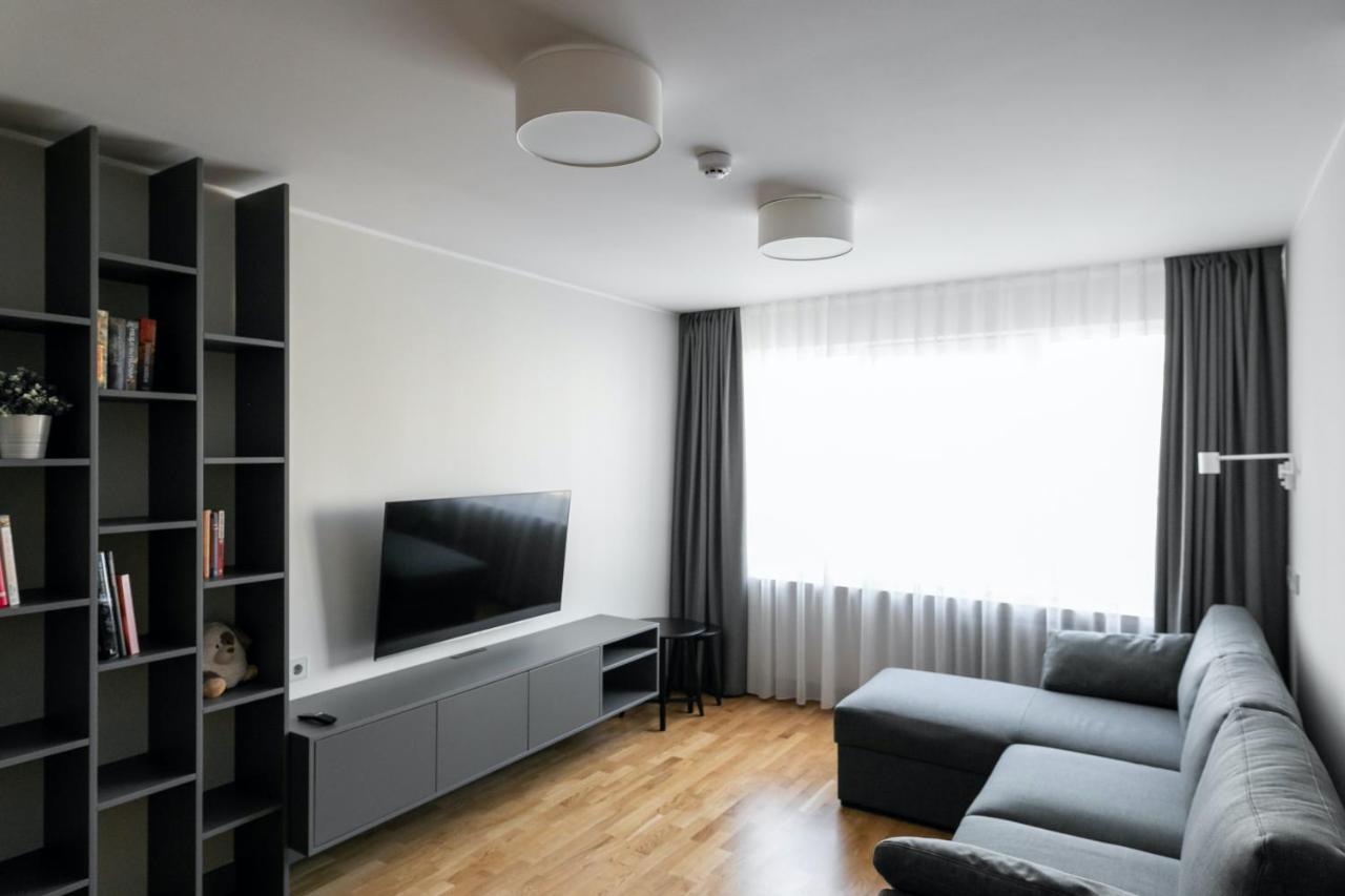Brand New, Family-Friendly With A Great Location - Moon Apartment Вентспилс Экстерьер фото